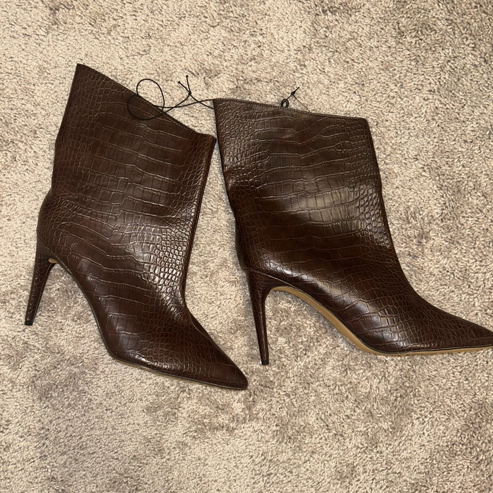 Express Crocodile Boots